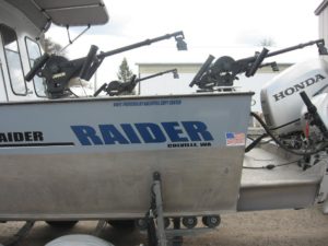 Raider text on fishing boat
